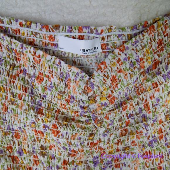 New! Heatherly floral print‎ long sleeve smocked tie front top, size M - Picture 5 of 13
